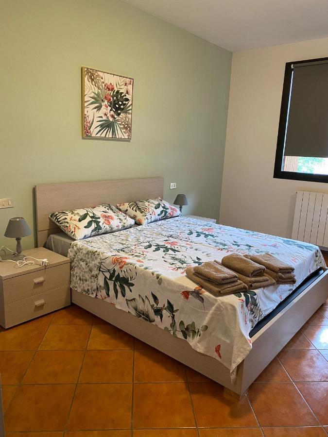 Home Gardaview Desenzano Desenzano del Garda Dış mekan fotoğraf